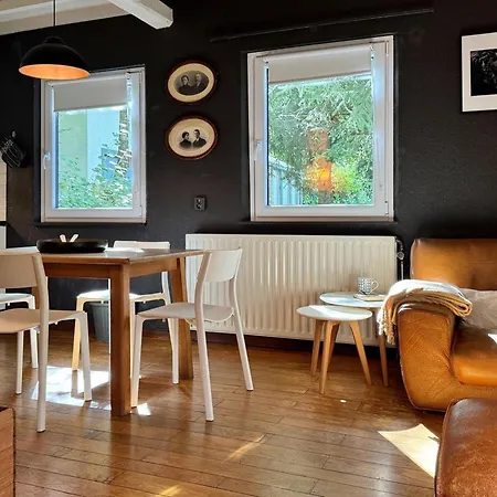 Cozy Durbuy With Fireplace Feriehus